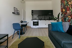 Avantgarde apartments