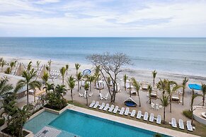 Surfside Beachfront Suites by Playa Caracol Resorts