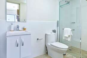 Surfside Beachfront Suites by Playa Caracol Resorts