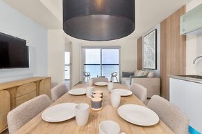 Surfside Beachfront Suites by Playa Caracol Resorts
