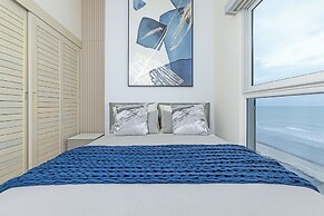 Surfside Beachfront Suites by Playa Caracol Resorts