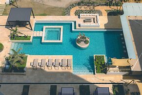 Surfside Beachfront Suites by Playa Caracol Resorts