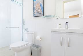 Surfside Beachfront Suites by Playa Caracol Resorts