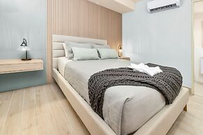 Surfside Beachfront Suites by Playa Caracol Resorts