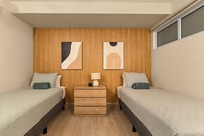 Surfside Beachfront Suites by Playa Caracol Resorts