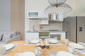 Surfside Beachfront Suites by Playa Caracol Resorts
