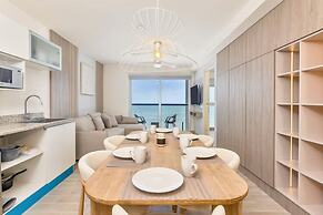 Surfside Beachfront Suites by Playa Caracol Resorts
