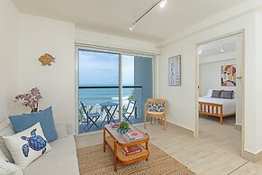 Surfside Beachfront Suites by Playa Caracol Resorts