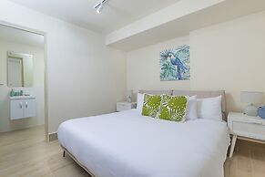 Surfside Beachfront Suites by Playa Caracol Resorts