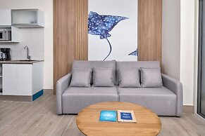 Surfside Beachfront Suites by Playa Caracol Resorts
