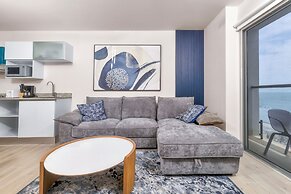 Surfside Beachfront Suites by Playa Caracol Resorts