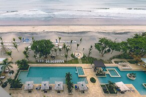 Surfside Beachfront Suites by Playa Caracol Resorts