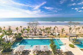 Surfside Beachfront Suites by Playa Caracol Resorts