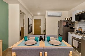 Surfside Beachfront Suites by Playa Caracol Resorts