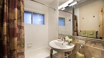 Scenic Wonders Buss Stop 3 Bedrooms