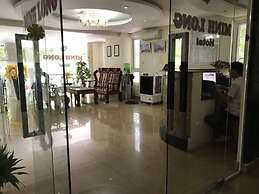 Minh Long Hotel