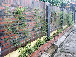 Co To Center Homestay