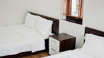 Co To Center Homestay