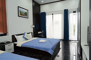 Co To Center Homestay