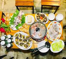 Co To Center Homestay