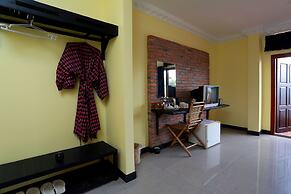 Central Privilege Hotel