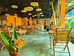 Central Privilege Hotel