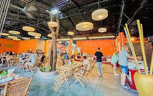 Central Privilege Hotel