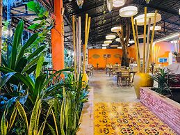 Central Privilege Hotel