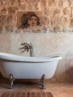 Aza Cave Hotel Special Class Adults Only