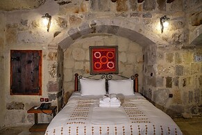 Aza Cave Hotel Special Class Adults Only