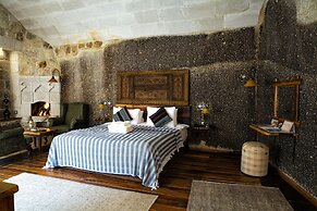 Aza Cave Hotel Special Class Adults Only