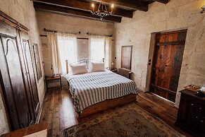 Aza Cave Hotel Special Class Adults Only