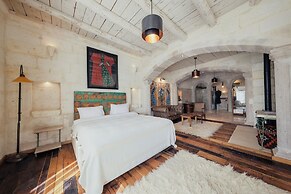 Aza Cave Hotel Special Class Adults Only