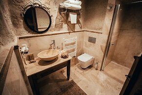 Aza Cave Hotel Special Class Adults Only