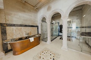 Aza Cave Hotel Special Class Adults Only