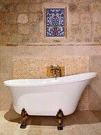 Aza Cave Hotel Special Class Adults Only