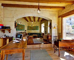 Aza Cave Hotel Special Class Adults Only