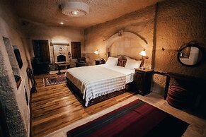 Aza Cave Hotel Special Class Adults Only