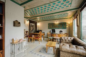 Aza Cave Hotel Special Class