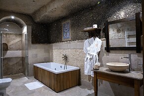 Aza Cave Hotel Special Class Adults Only