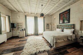 Aza Cave Hotel Special Class Adults Only