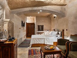 Aza Cave Hotel Special Class Adults Only