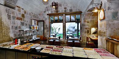 Aza Cave Hotel Special Class Adults Only