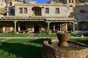 Aza Cave Hotel Special Class Adults Only