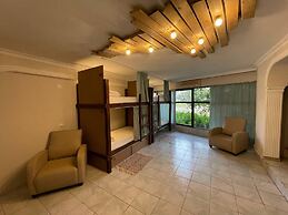 Camp & Hostel Antalya