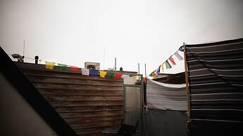 Rooftop Apartment with Views.