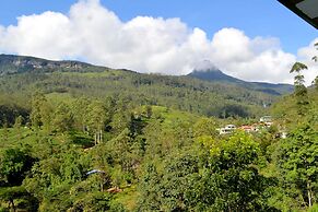 Grand Adams Peak Hotel