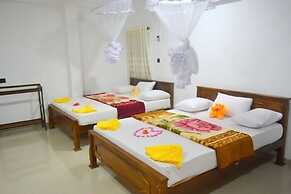 Grand Adams Peak Hotel