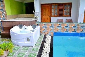 Grand Adams Peak Hotel
