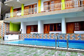 Grand Adams Peak Hotel